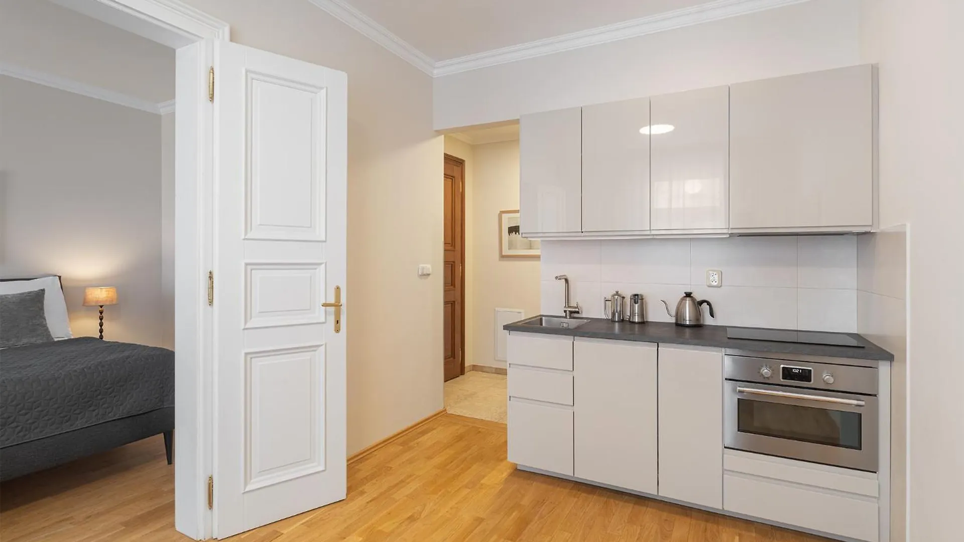 Hunger Wall Residence Prag