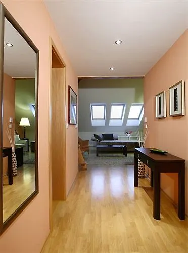 Hunger Wall Residence Prag