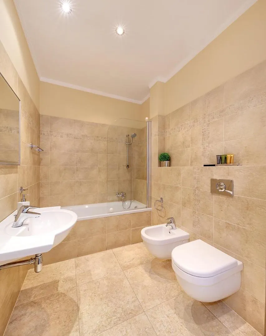 Hunger Wall Residence Prag Çek Cumhuriyeti